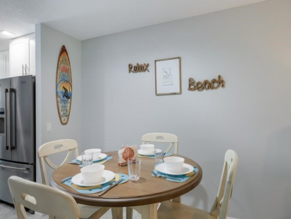 Holmes Beach 2 Bedroom Vacation Condo for Rent